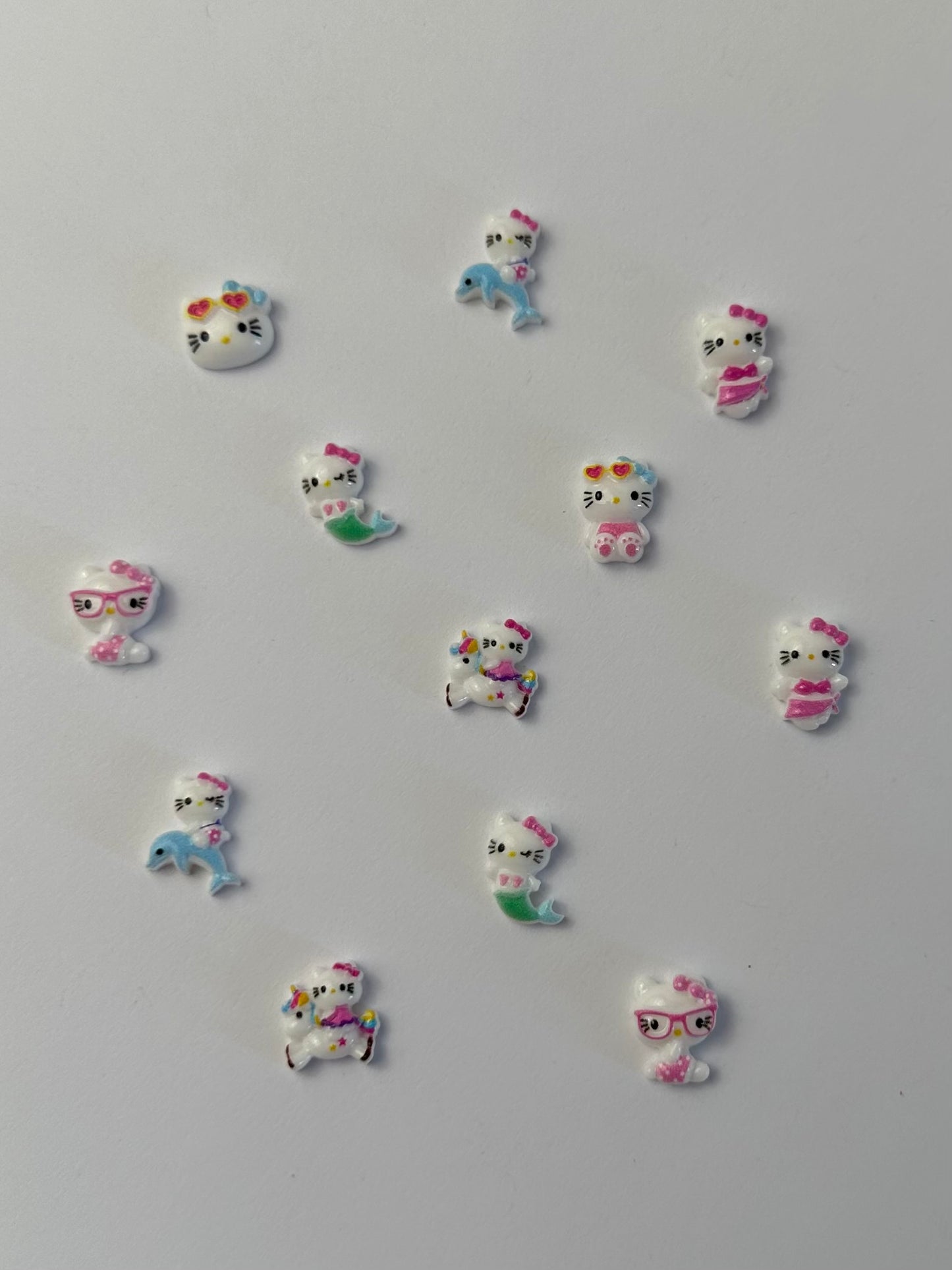 Tiny Summery Hello Kitty