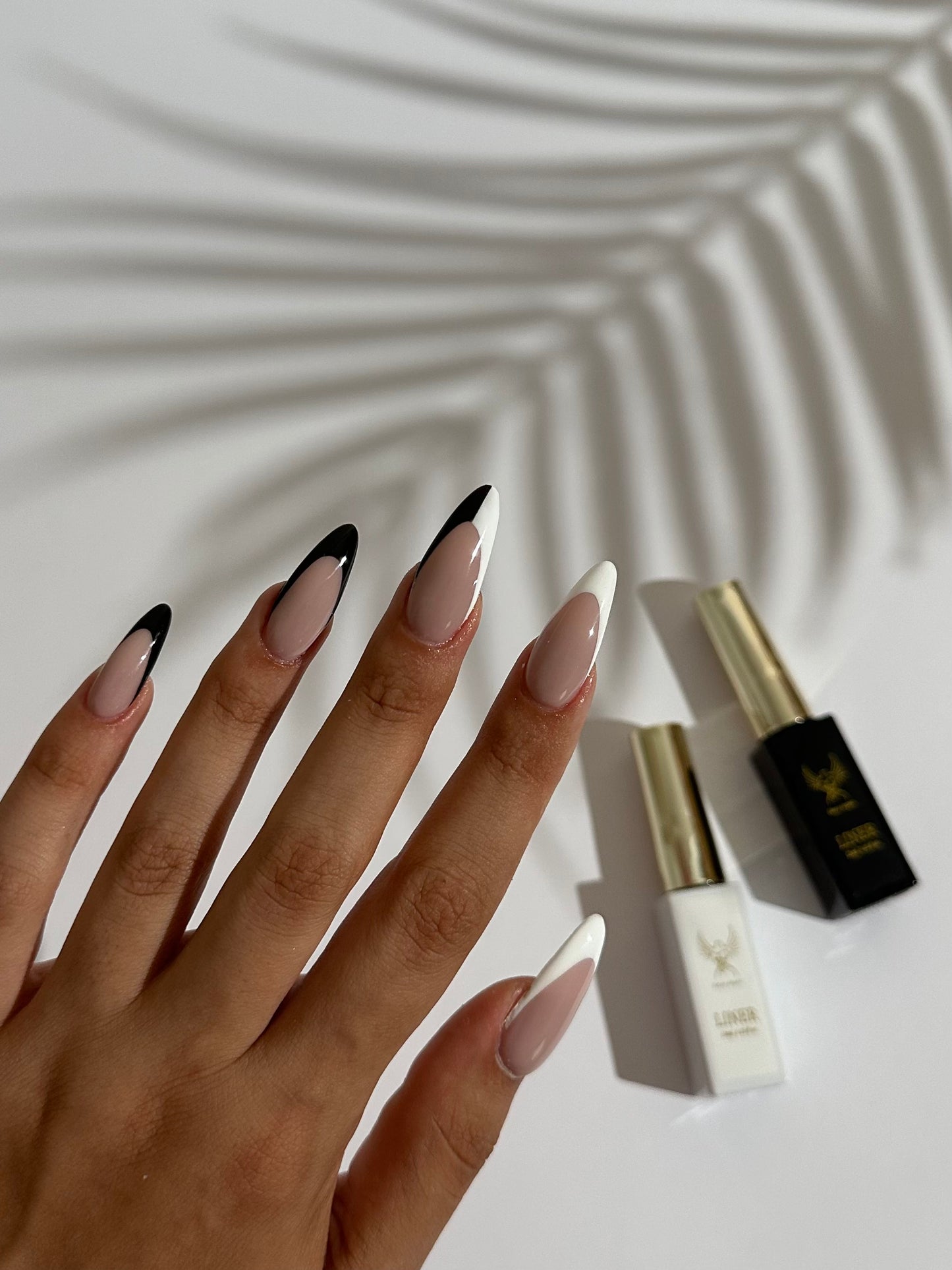 The Liner Gel
